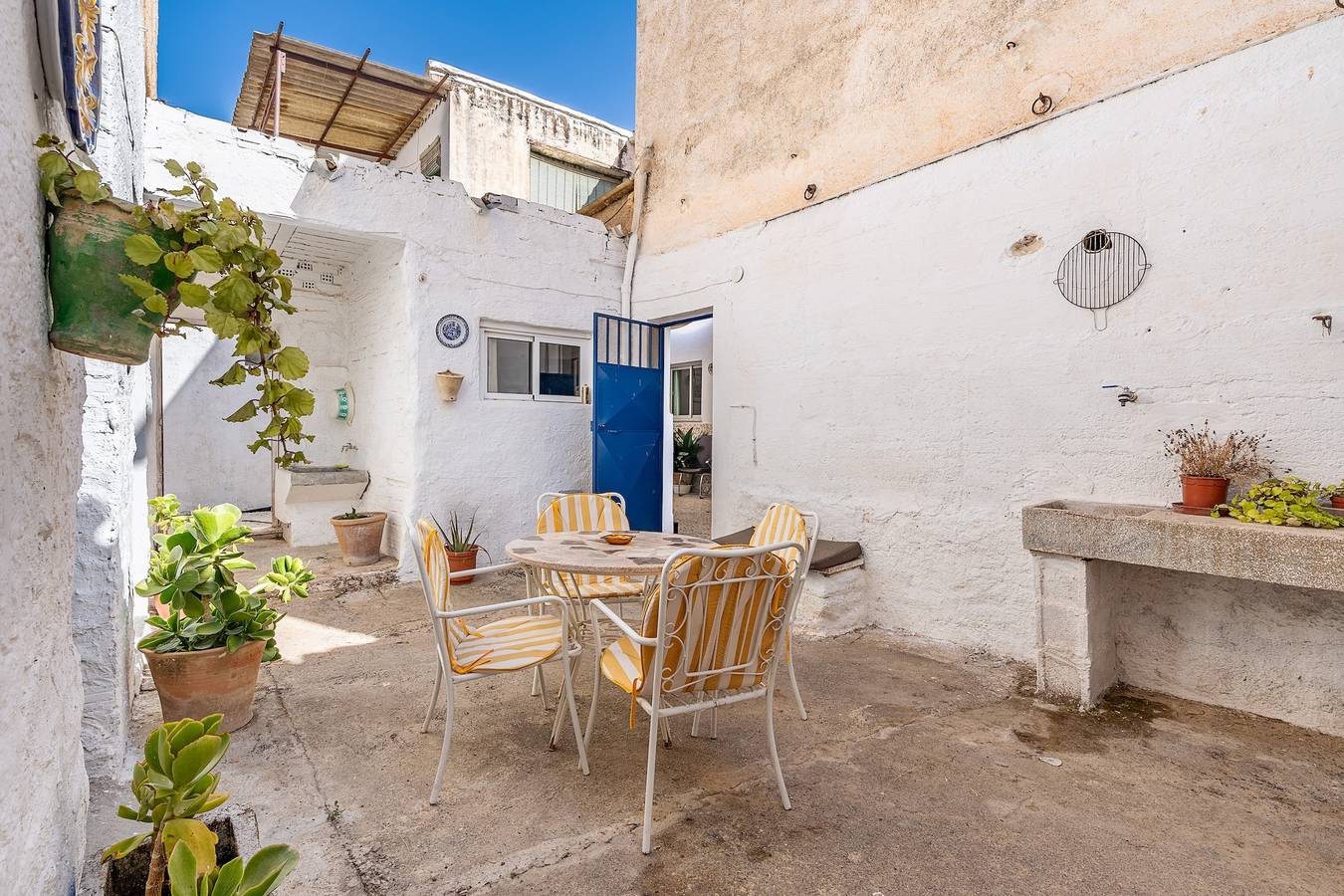 Casa Solariega con Encanto con Vista a la Montaña, Terraza Privada y Wi-Fi in El Padul, Provincia de Granada