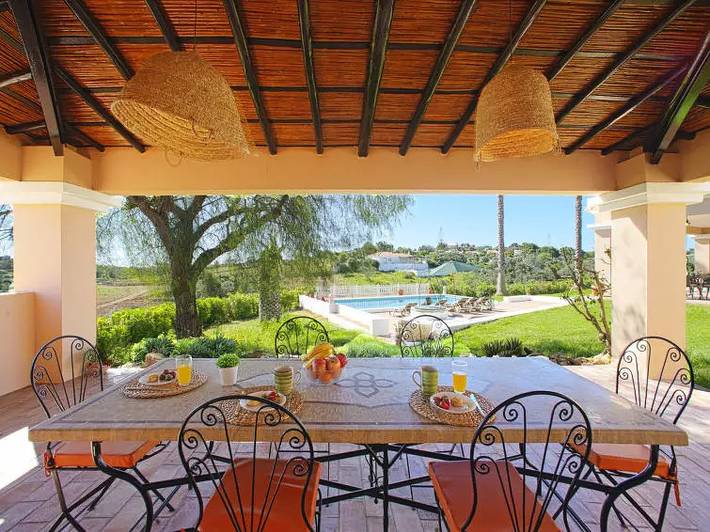 Location de vacances pour 6 personnes, avec piscine et terrasse dans Alcantarilha - 2