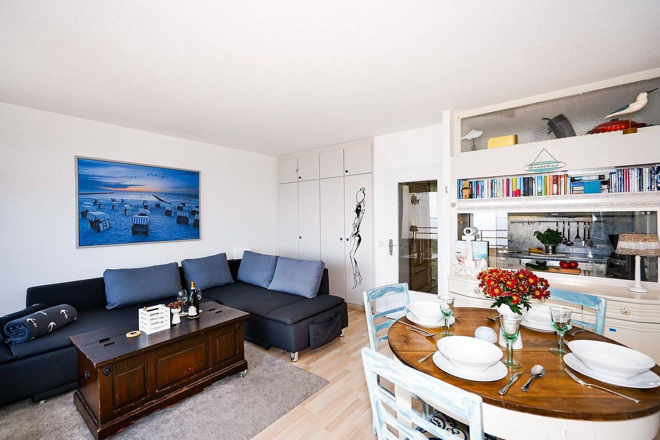 Ganze Wohnung, Ferienwohnung Wogenliebe. Gemütliches Ferienapartment mit Blick auf die Ostsee in Sierksdorf, Ostholstein