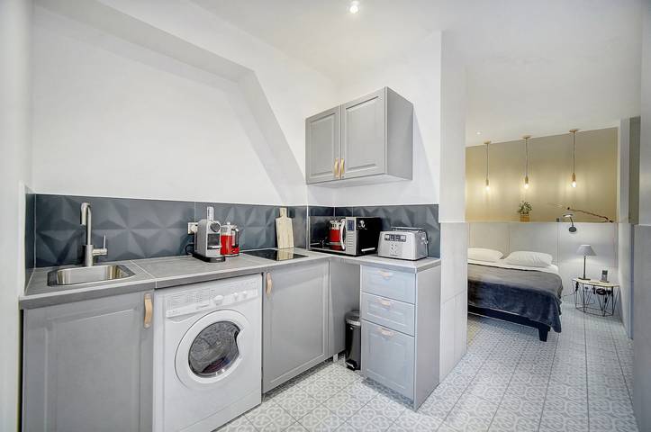 Gîte pour 2 personnes, avec terrasse dans Cinema Les Arcades Ales - 4