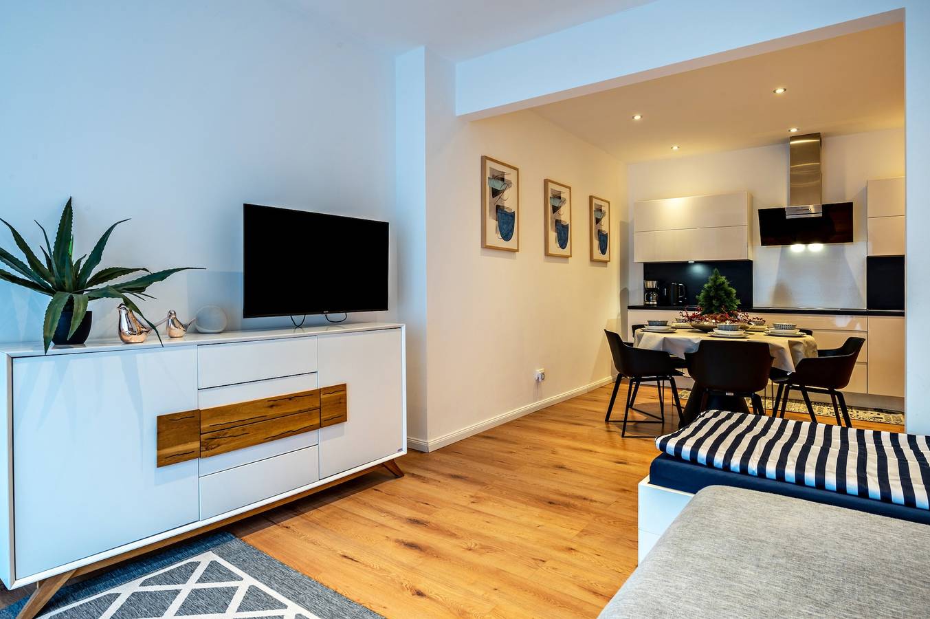 Ganze Wohnung, Ferienwohnung "Casa Caso - 4" mit Gemeinschaftsterrasse und Wlan in Achim, Landkreis Verden