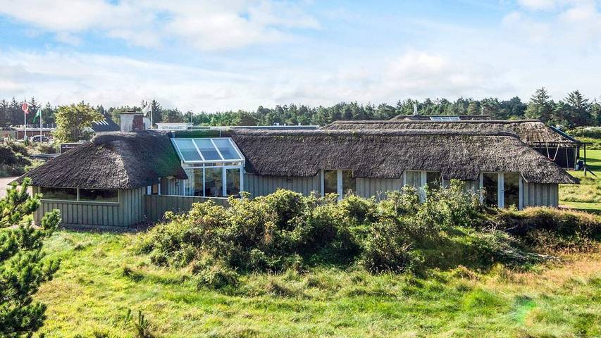 Ferienhaus für 9 Personen, mit Sauna und Terrasse in Vejers Strand