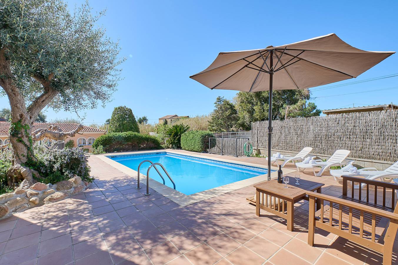 Villa for 10 Guests in Blanes, Costa Brava