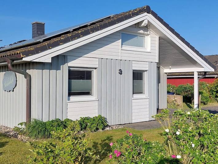 Ferienhaus in Nordsee mit 2 Schlafzimmer in Wesselburenerkoog, Kreis Dithmarschen