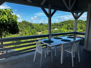 Gîte pour 2 personnes, avec vue et terrasse à Morne-à-l'Eau