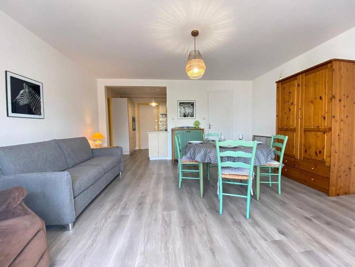 Gîte pour 4 personnes, avec vue et terrasse, animaux acceptés dans Institut Marin Rockroum - 2