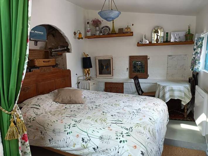 Location de vacances pour 2 personnes, avec jardin et terrasse à Troo - 2