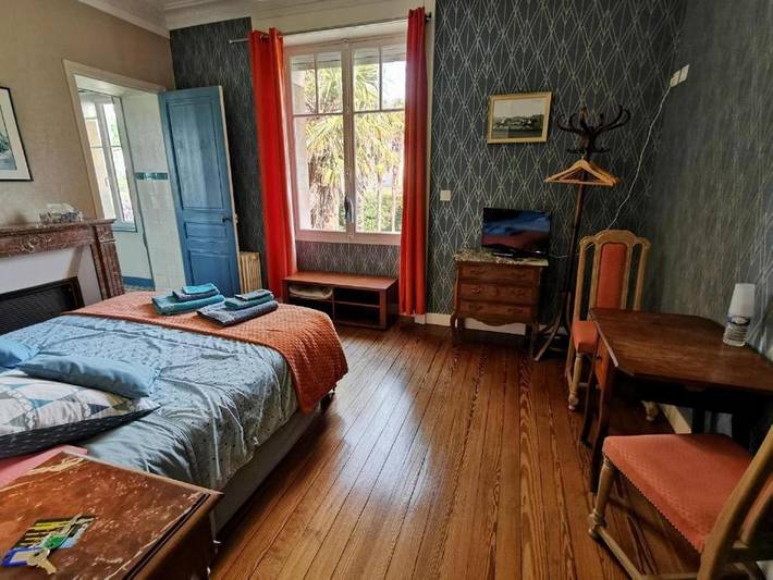 Location de vacances pour 2 personnes, avec jardin et vue dans Bricquebec En Contentin - 2