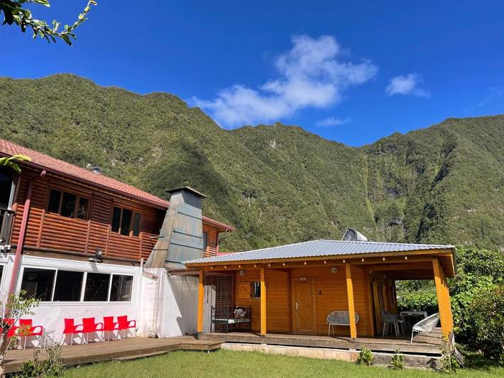 Gîte pour 3 personnes, avec vue ainsi que terrasse et jardin à La Plaine-des-Palmistes - 3