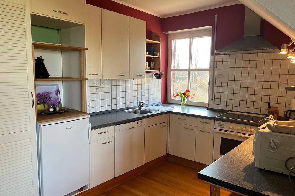 Ferienwohnung Ovs 423 mit Ostseeblick - 4-Raum-Ferienwohnung (4 +1 Pers.) in Blowatz, Neuburg