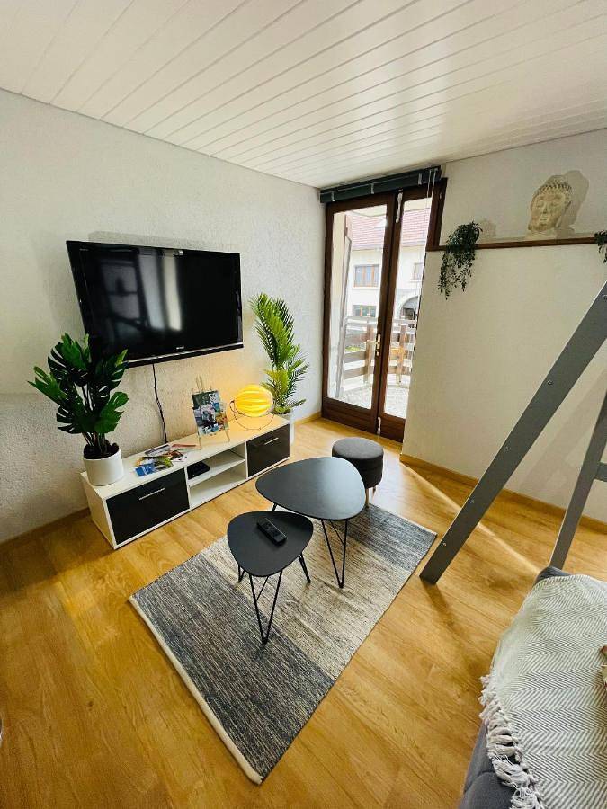 Gîte pour 4 personnes, avec terrasse et vue, adapté aux familles à Métabief - 2