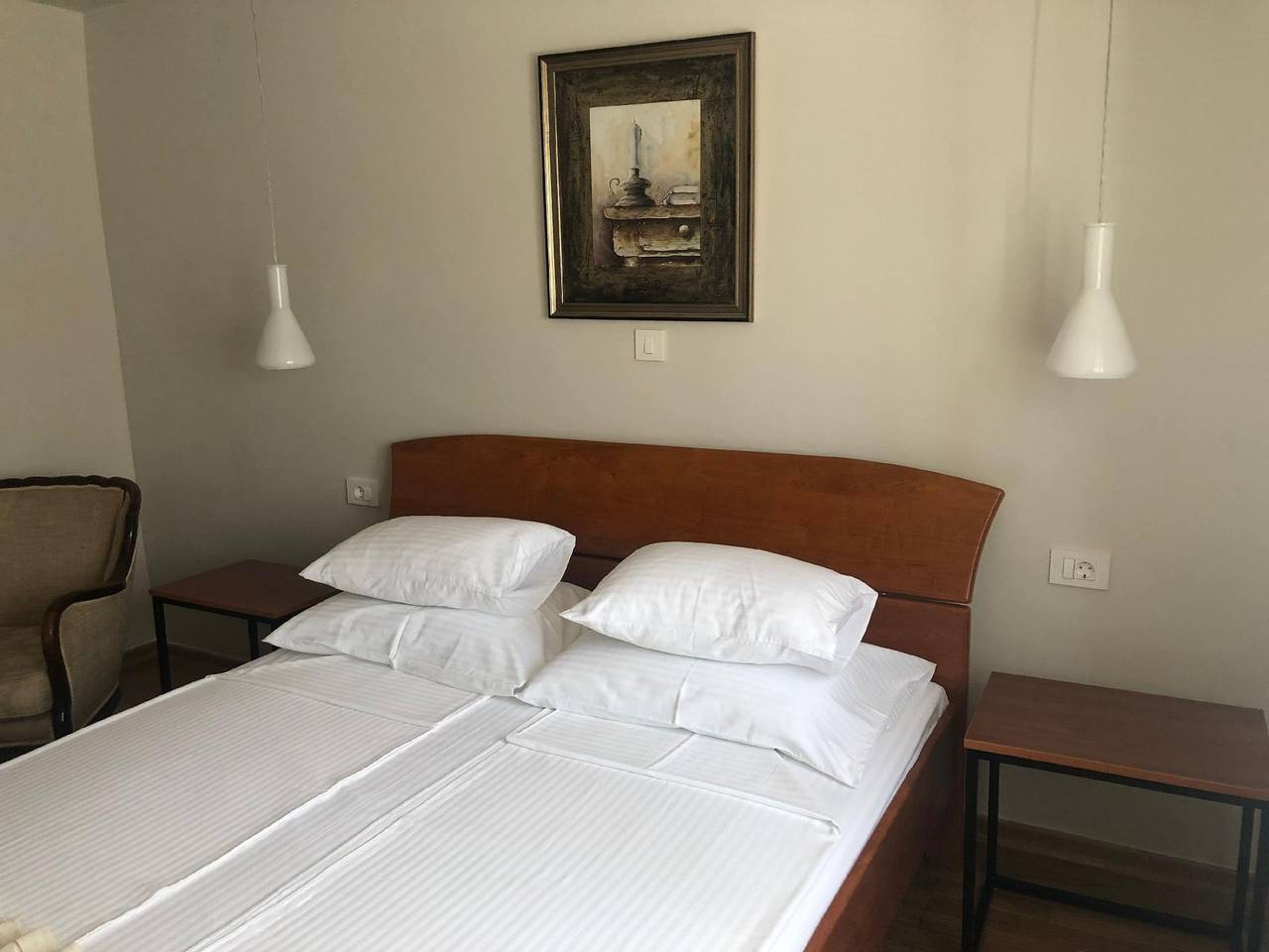 Ganze Ferienwohnung, Casa Divani Apartment mit Pool für einen angenehmen Aufenthalt in Mostar, Bosnien und Herzegowina