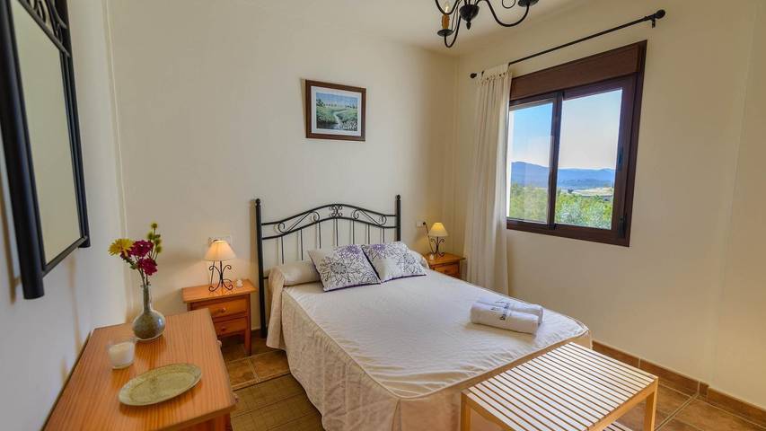 Casa rural para 4 personas, con balcón/terraza y piscina en Viñuela - 4