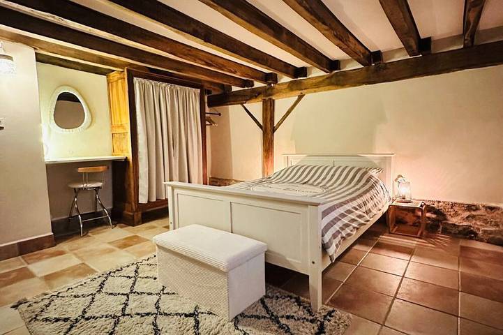 Location de vacances pour 8 personnes, avec jardin et terrasse, animaux acceptés à Château-Chervix - 4