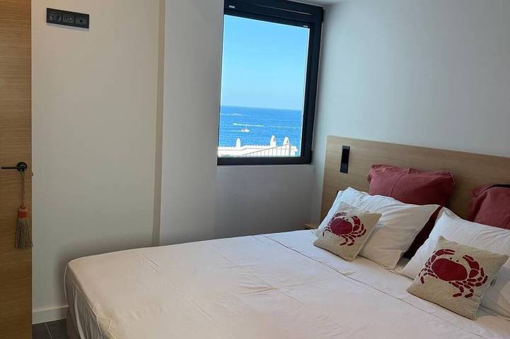 Ferienhaus für 8 Personen, mit Pool und Garten sowie Balkon in Cadaques - 4