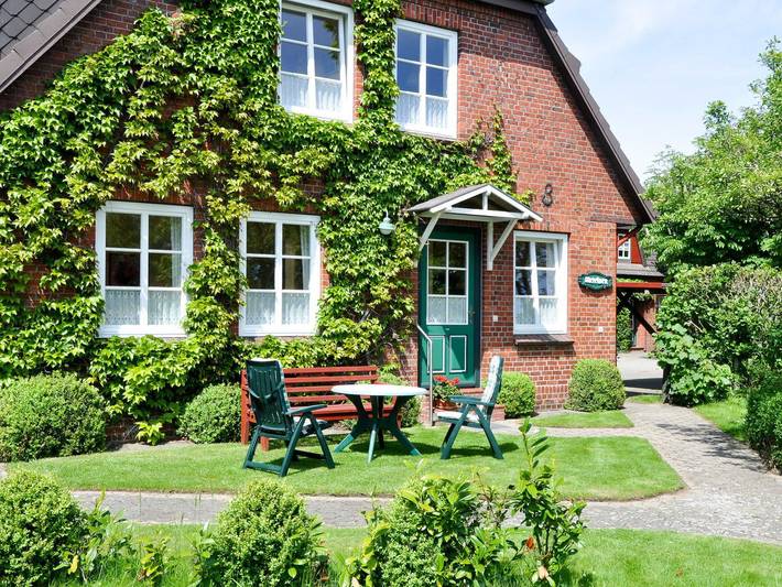 Ganze Ferienwohnung, Haus am Deich - Whg.  Hooge in Nordfriesische Inseln (Schleswig-Holstein) (Schleswig-Holstein), Utersum