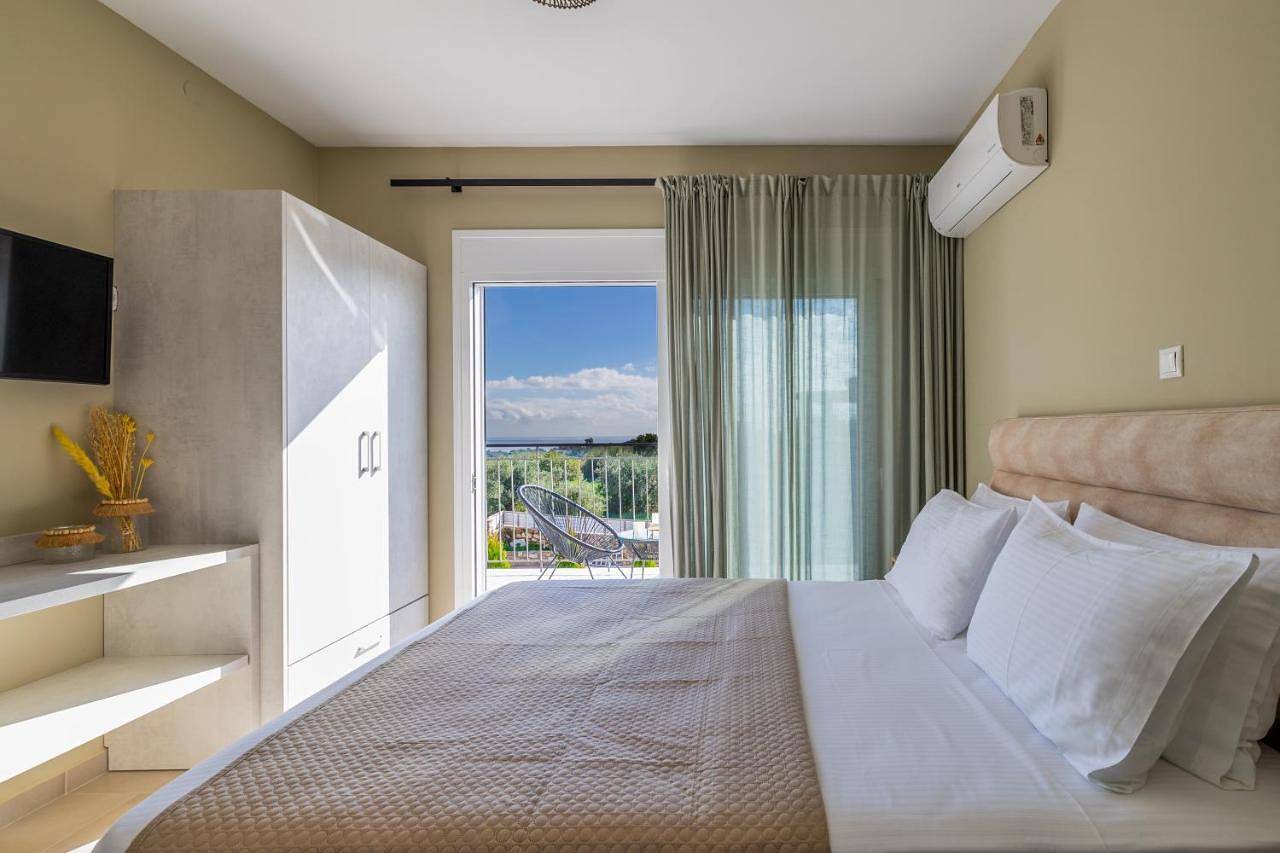 Two-Bedroom Villa in Καραβάδο, Κεφαλονιά