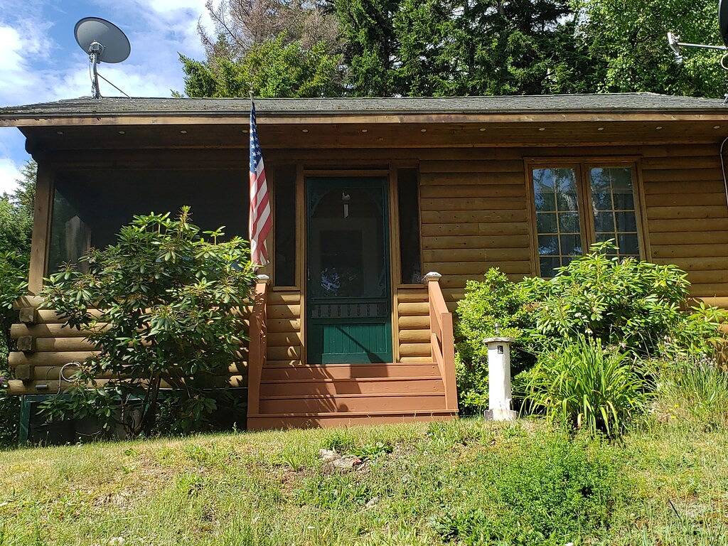 Tiny cabin Big Charm/Military discount/Fire pit/ Beach/No pet fee in Washington County (Maine)