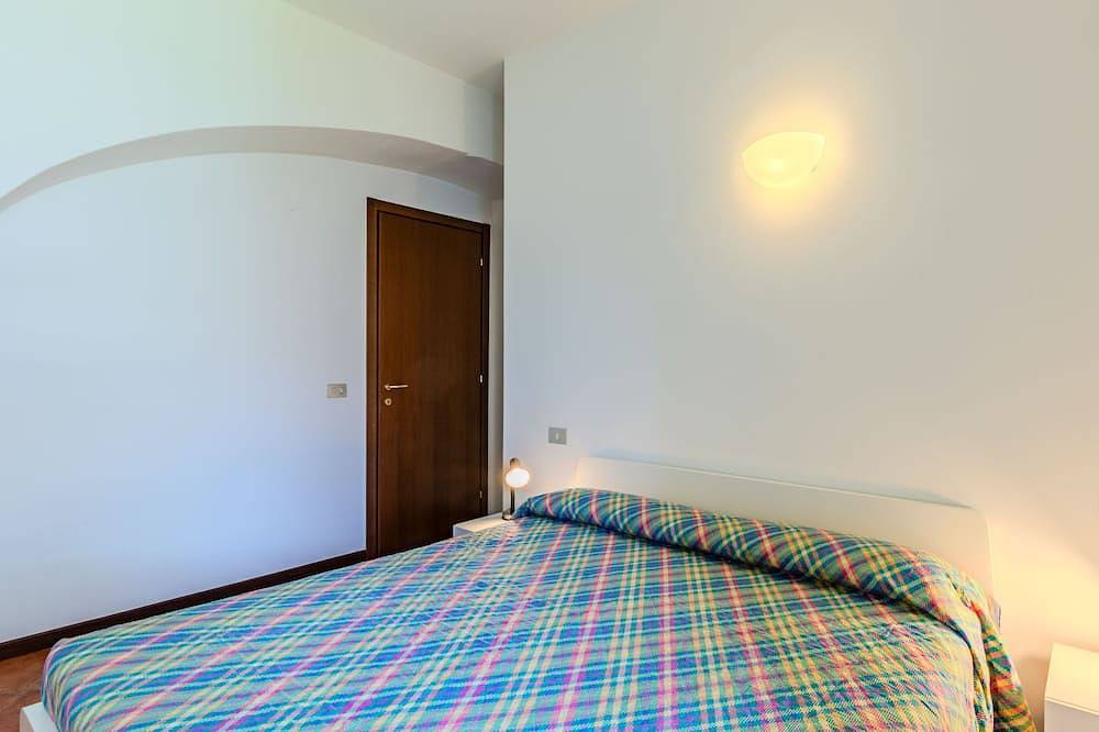 Ganze Wohnung, Vecchia Filanda (Mso150) Apartment 303 by Interhome in Musso, Gemeinde Musso