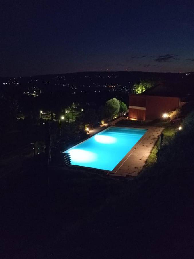 Location de vacances pour 8 personnes, avec jardin ainsi que piscine et vue à Mondim de Basto - 4