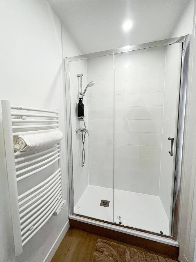 Appartement entier, Le Charmant, 2 chambres, Parking in Pagny-sur-Moselle, Région de Nancy