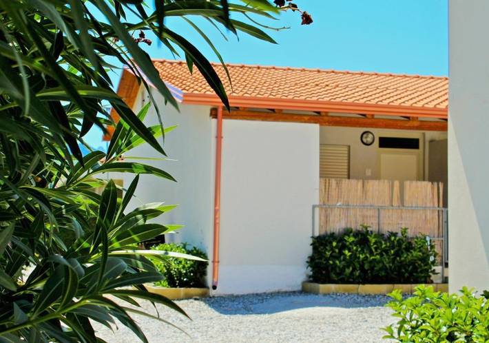 Appartamento vacanze per 3 persone, con piscina e giardino nonché idromassaggio, con animali domestici - 1