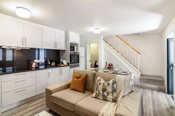 Casa Vacanza per 4 Persone in Paul Do Mar, Madeira, Foto 3