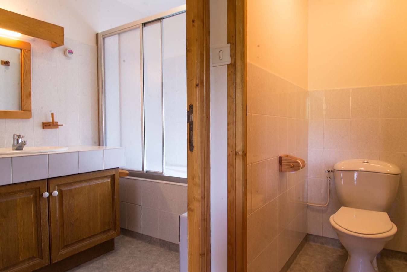 Gîtes de France 6/7 personnes 3 chambres in Chaulhac, Massif Central