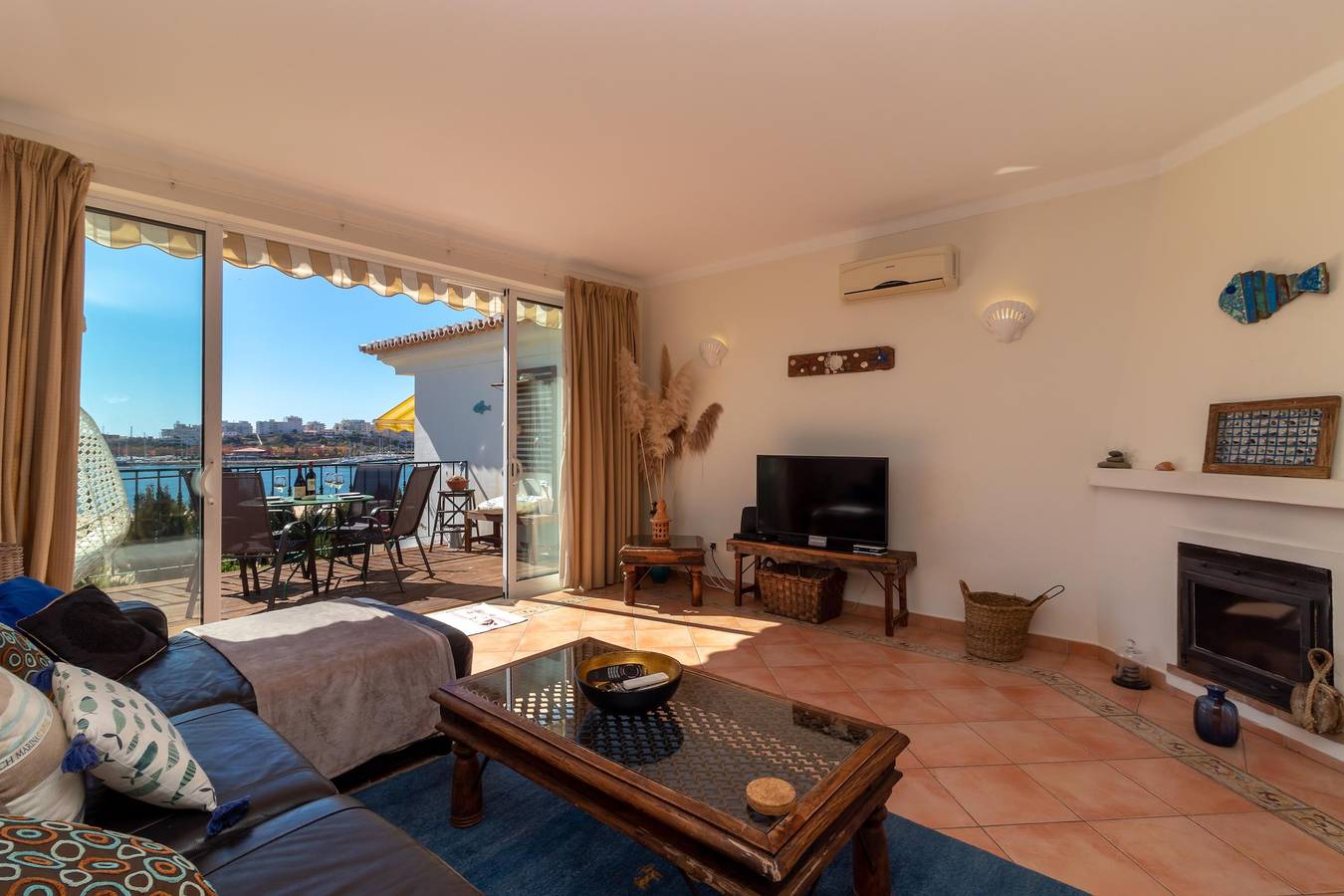 Ferienhaus für 4 Personen mit Balkon/Terrasse in Ferragudo, Faro Distrikt