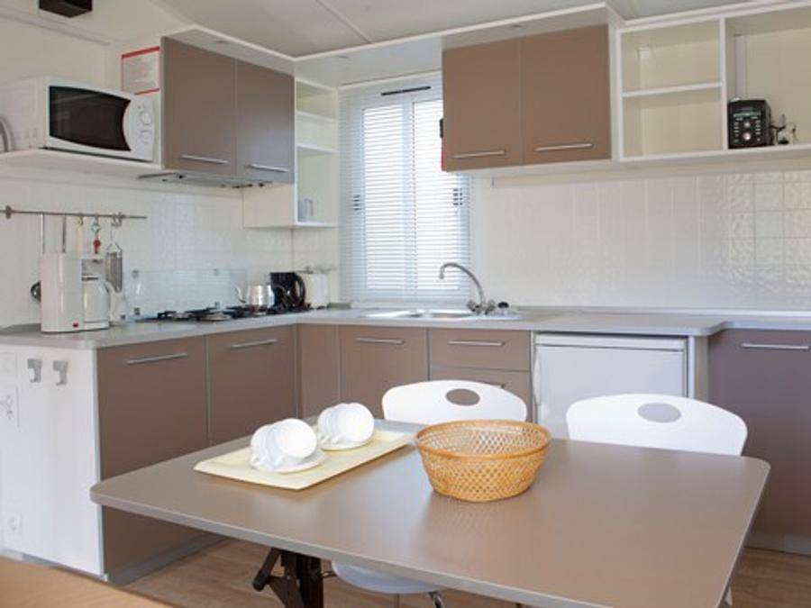 Camping Castell Montgri - Mobilheim 4 personen - Classic | 2 Schlafz. | 4 Pers. | Erhöhte Terrasse | Klimaanlage in Estartit, Costa Brava