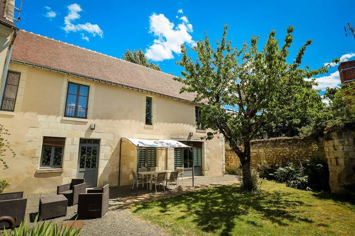 Gîte pour 5 personnes, avec jardin et terrasse à Beaulieu-lès-Loches