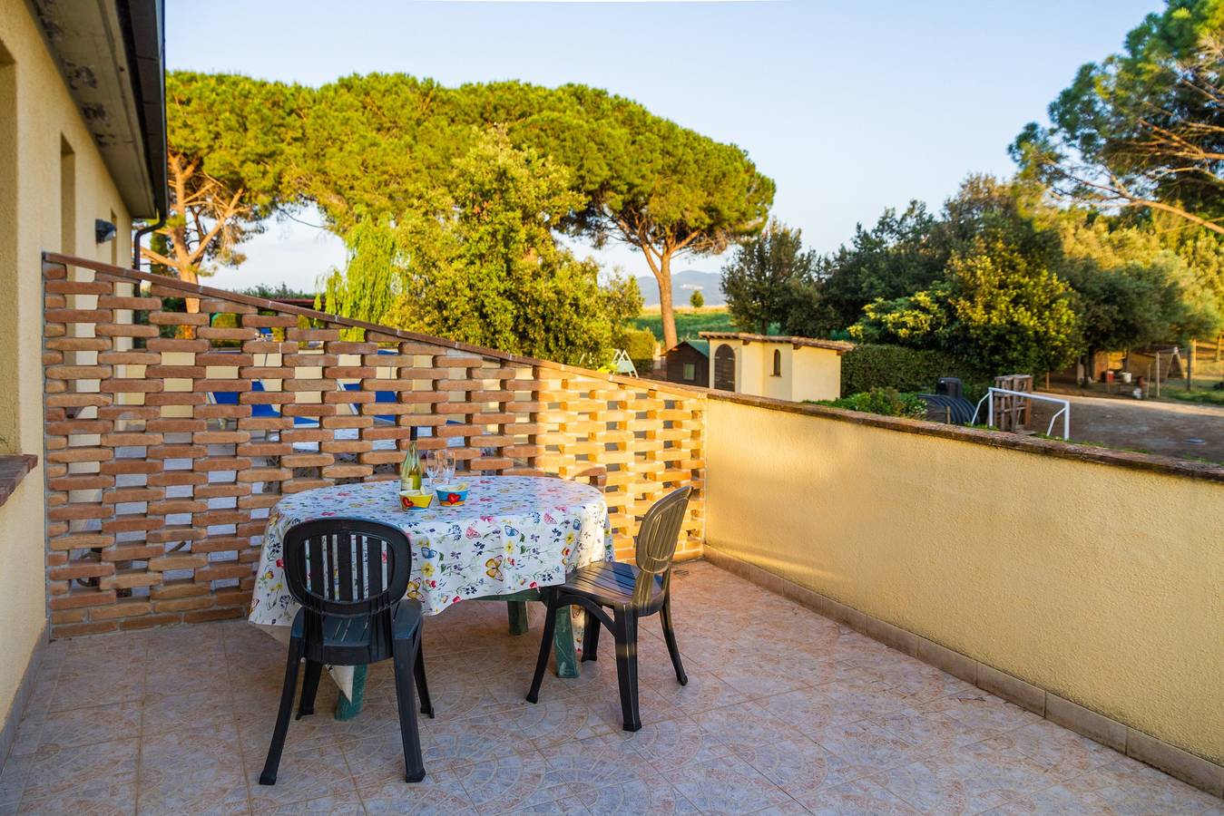 Apartment "Alba" in Maremma with Terrace, Outdoor Pool, and Wi-Fi in Roccastrada, Grosseto Province