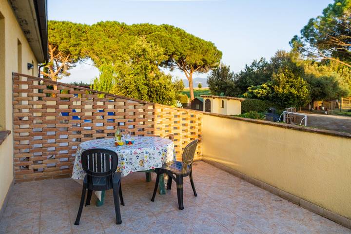 Appartamento "Alba" in Maremma con terrazza, piscina all'aperto e Wi-Fi in Roccastrada, Provincia di Grosseto