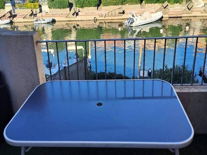 Gîte pour 4 personnes, avec piscine dans Port des Marines de Cogolin - 2