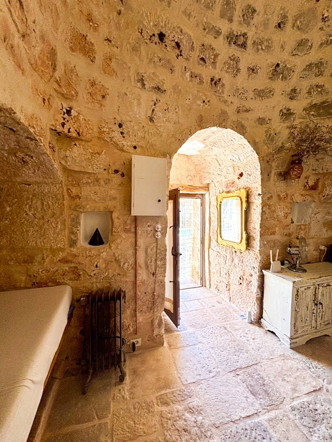 17e-eeuwse trullo met privézwembad, foto 11