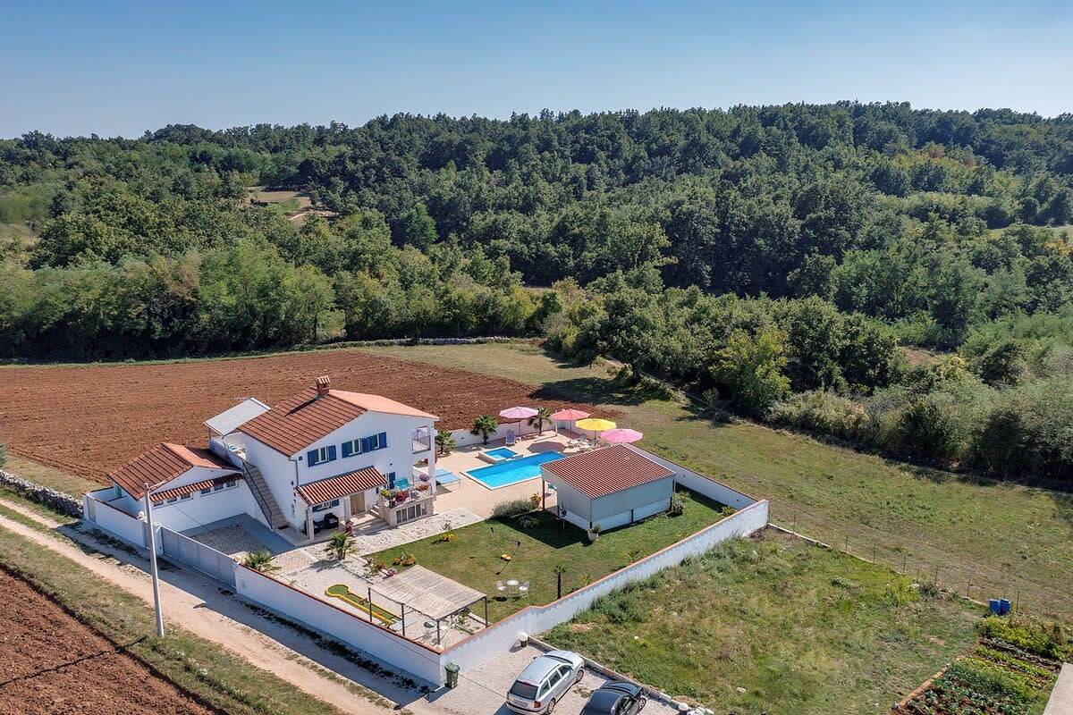 Casa vacanza a Gimino a partire da 266€ a notte