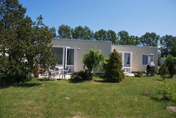 Ferienhaus für 4 Personen, mit Terrasse und Garten in Diedrichshagen - 3
