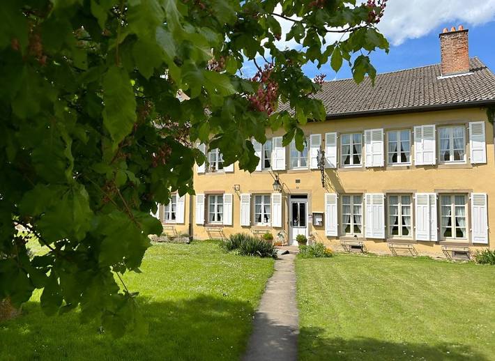 Chambre d’hôte pour 4 personnes, avec piscine et jardin à Rhodes (Moselle)
