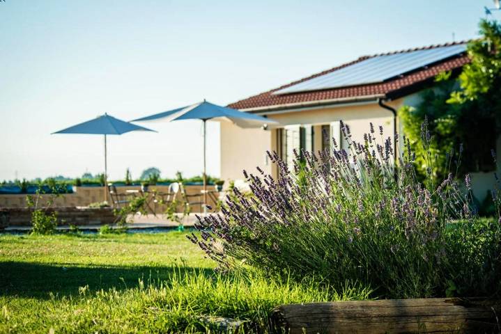 Location de vacances pour 2 personnes, avec jardin et vue à Imola