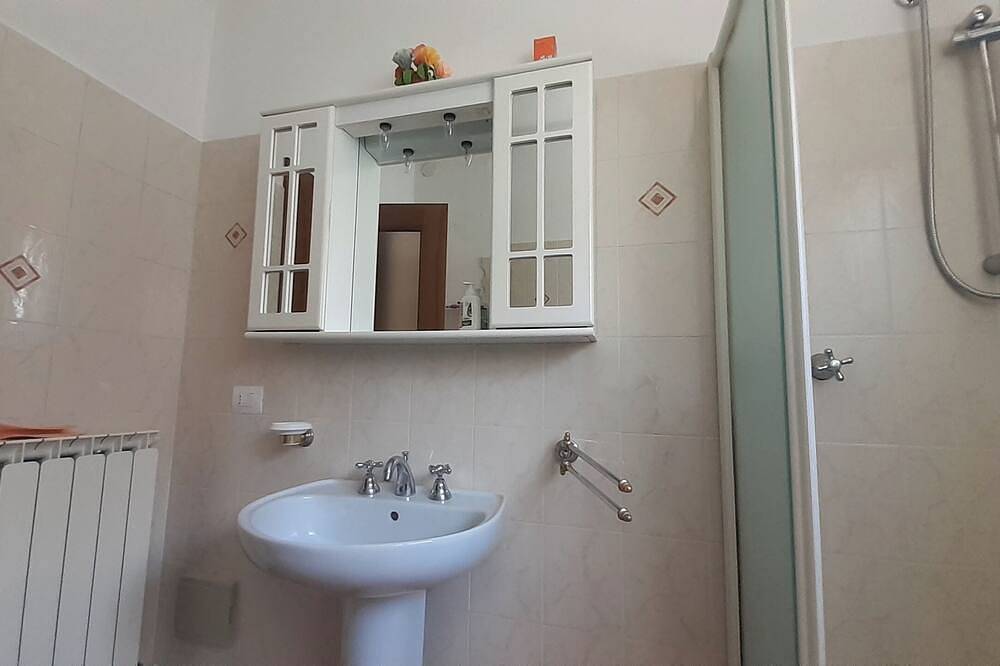 Small villa in the green of Ferrara in Ferrara, Provincia de Ferrara