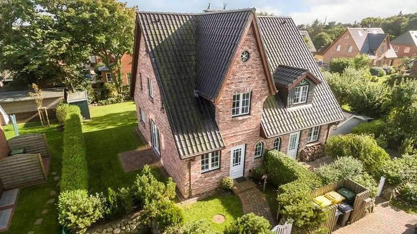 Ferienwohnung für 6 Personen, mit Terrasse und Garten - 1