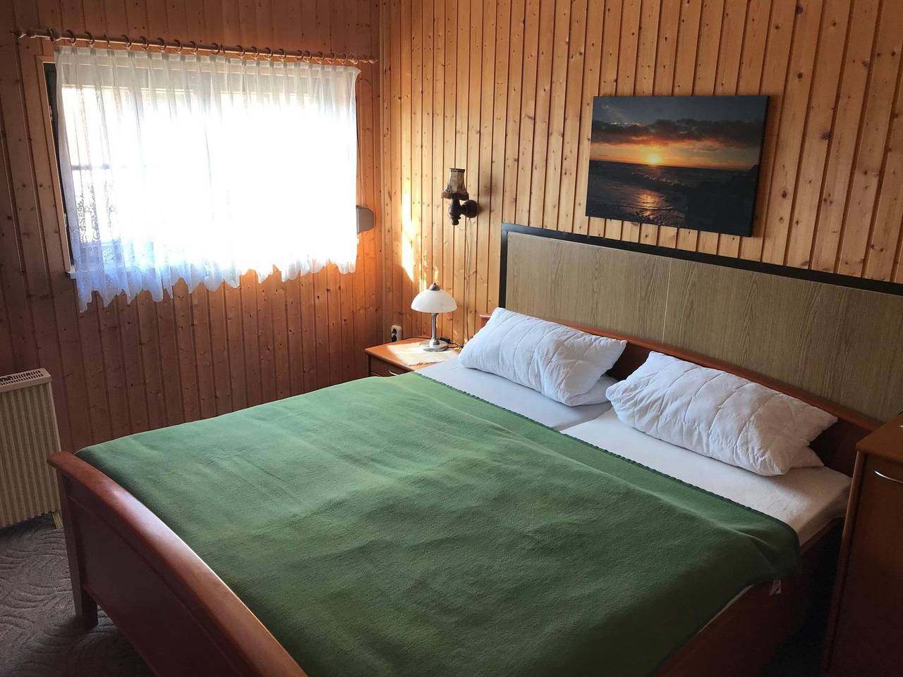 Ganze Ferienwohnung, Ferienbungalow Familie Pohl - Ferienbungalow, Dusche, 1 Schlafzimmer in Banzkow, Ludwigslust-Parchim