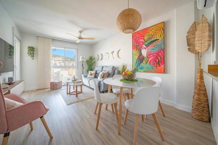 Apartamento de vacaciones para 4 personas, con vistas y terraza - 1