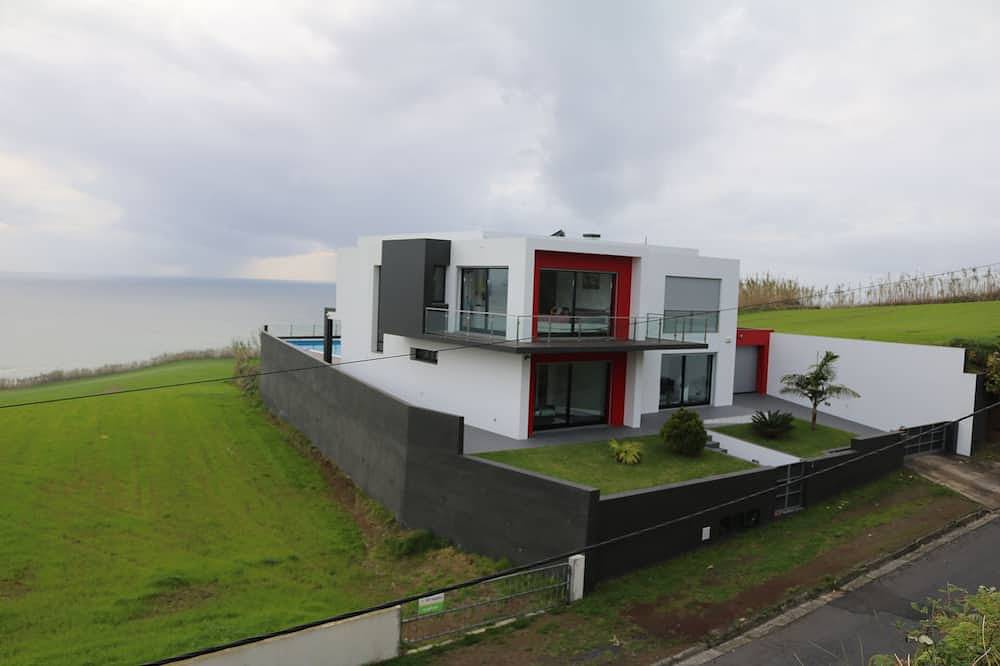 Villa pour 9 Personnes dans Relva, São Miguel