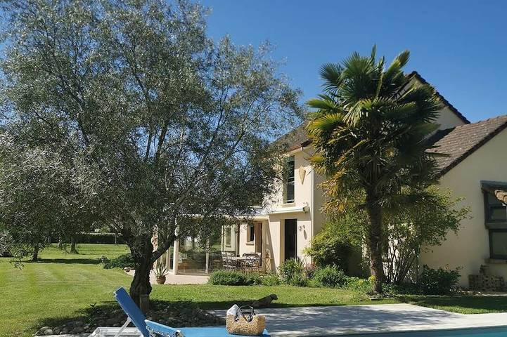 Gîte pour 8 personnes à Saint-Sozy