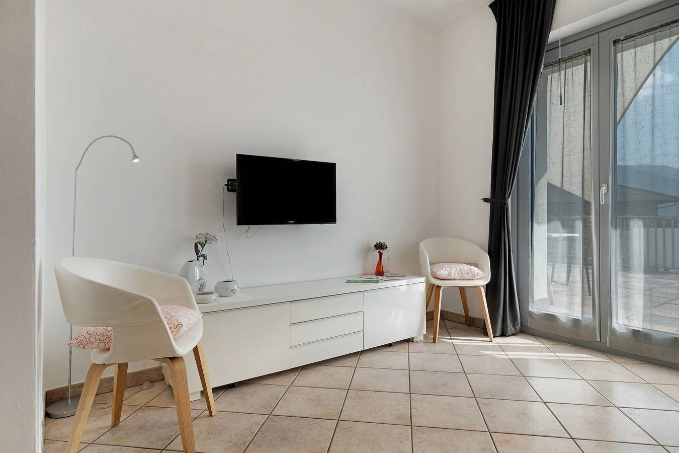 Ganze Wohnung, Ferienwohnung Ciclamino Superior Otto mit Bergblick, Wlan und Terrasse in Dorsino, Brentagruppe