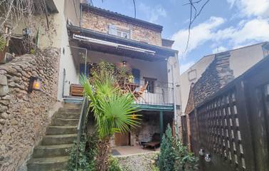 Gîte pour 4 personnes, avec terrasse et jardin à Hérépian