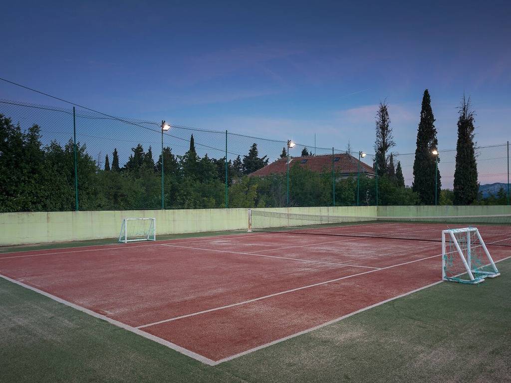 Villa Delic 8+2 Personen in Dalmatinisches Zagora