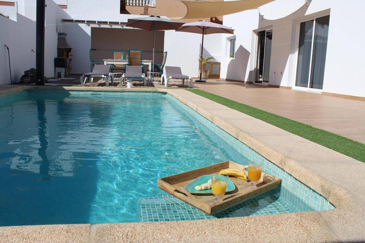 Casa piscina privada climatizada Tarajalejo 3 habitaciones in Tarajalejo, Tuineje