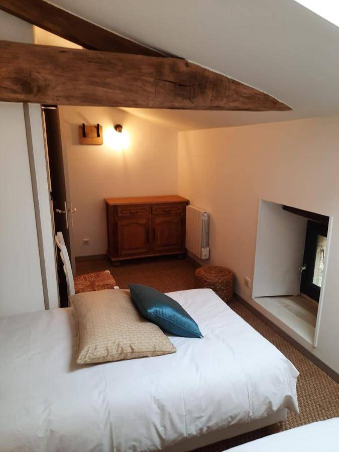 Two-Bedroom House in Réaumur (Vendée), Fontenay-le-Comte